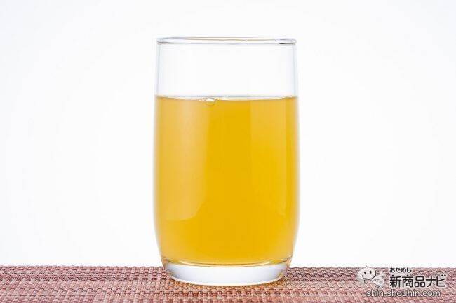 ヘルシーに水分補給！ たっぷり果実でビタミンも摂れる『サントリー天然水 きりっと果実 オレンジ＆マンゴー』【熱中対策】