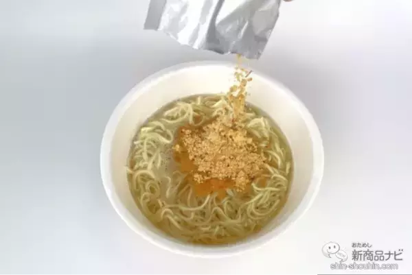 「新発売！「一蘭とんこつ炎」で辛いだけじゃない、燃えるような旨味を実現！」の画像