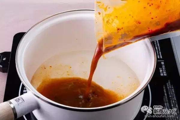 「おうちで簡単に本格的な韓国スープを味わえる『海老だしユッケジャン風スープ』！ 自分流のアレンジも！」の画像