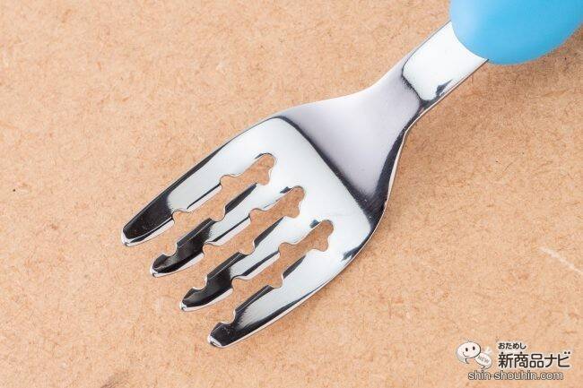 初めてのお食事セットにおすすめ！ 『お食事応援セットきかんしゃトーマス』で楽しいお食事タイムを