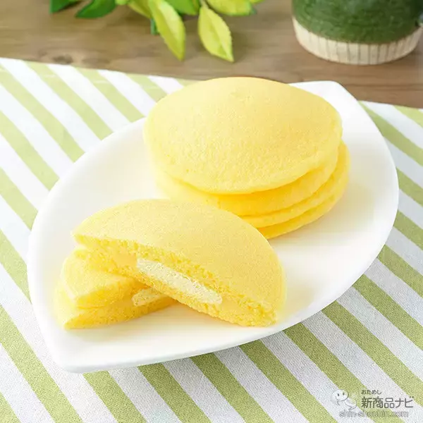 「『ファミリーマート・今週の新商品情報』まるで「日清焼そば U.F.O.」のような味を再現！『U.F.O.ぶっ濃い濃厚そばめしおむすび』』や『食べマスモッチ　サンリオシナモロール＆クロミ』ほか」の画像