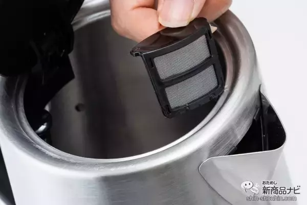 「シンプルイズベストな電気ケトルの決定版！ 注ぎやすく洗いやすい『ベーシックケトル』」の画像