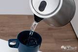 「シンプルイズベストな電気ケトルの決定版！ 注ぎやすく洗いやすい『ベーシックケトル』」の画像9