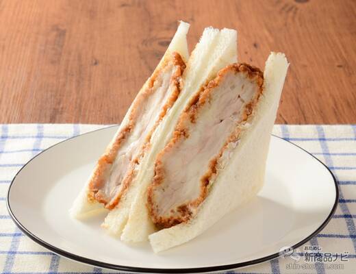 『ローソン・今週の新商品情報』苺スイーツ続々！『ホボクリム ほぼほぼクリームのシュー（いちご）』や『いちごのトリコ！ ベリーベリーケーキ』ほか