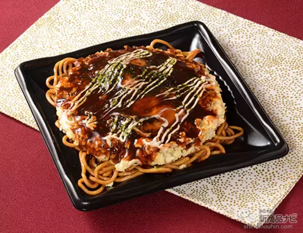 「『ローソン・今週の新商品情報』ぜ～んぶ揃えたいほどかわいすぎる！ あいうえおカルタとチロルチョコがコラボ★『チロルチョコ　かるたチロル』や『国産石臼挽きそば粉使用　大海老天そば』ほか」の画像