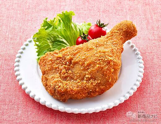 『ローソン・今週の新商品情報』クリスマスケーキと骨つきチキン一挙発売！『ブッシュ・ド・ノエル』『いちごのクラシックショート 3号』『黄金チキン ローストレッグ』ほか
