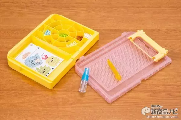 「水でくっつくビーズアート「アクアビーズ」に『すみっコぐらし』が新登場！ママライターが子供と一緒にやってみた！」の画像