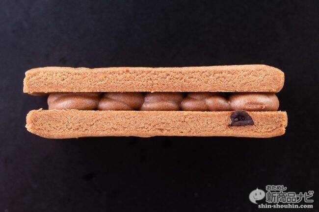 嘘でしょ!? ビスケットにクリームが入っても糖質50％オフ!? 『SUNAO クリームサンド＜Wチョコレート＞＜アーモンド＆バニラ＞』