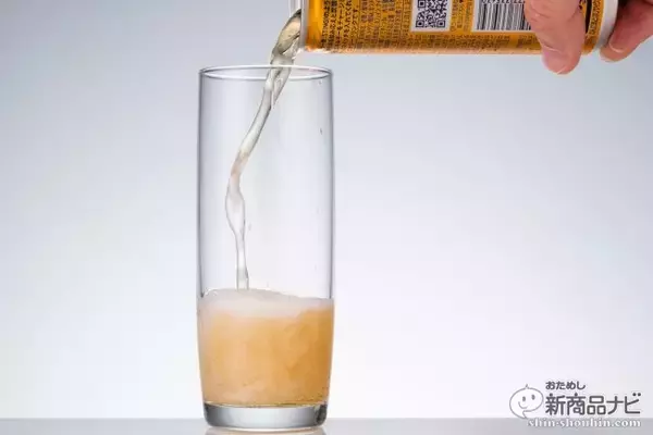 「甘い『スティング エナジー〈ゴールド〉』、辛い仕事前だからこそ飲みたい日本初上陸の新エナドリ！」の画像