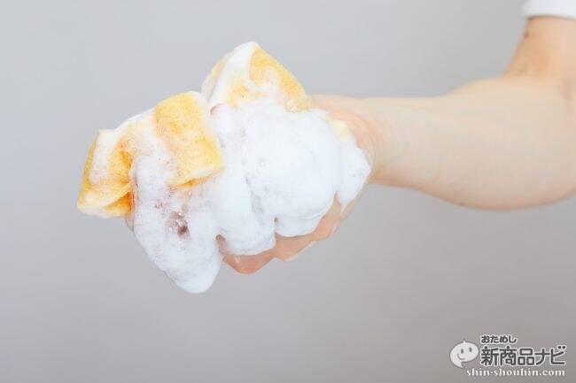 アルブチン配合の『白肌屋　ホワイトボディソープ 』はしっとりうるおう美白肌へ導くボディソープ