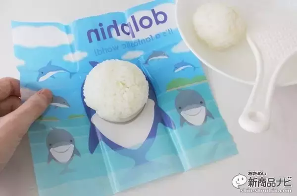 「くるっと包むだけ！可愛い『おにぎりラップ』でお弁当を華やかに！」の画像