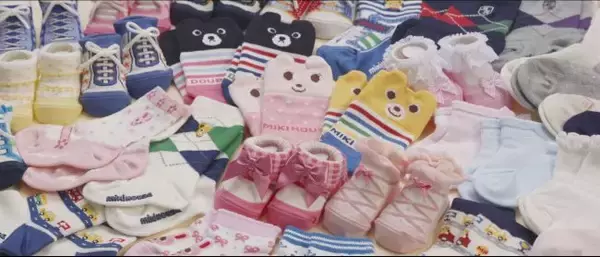 「日本製へのこだわり『ミキハウスのソックス＜ものづくり動画＞』公開！観ると誰かに贈りたくなるソックスの世界がここに！」の画像