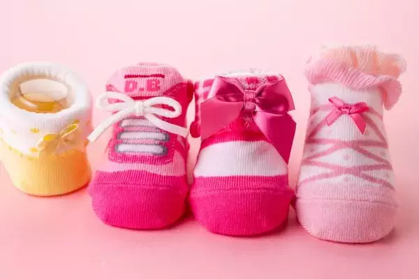 「日本製へのこだわり『ミキハウスのソックス＜ものづくり動画＞』公開！観ると誰かに贈りたくなるソックスの世界がここに！」の画像