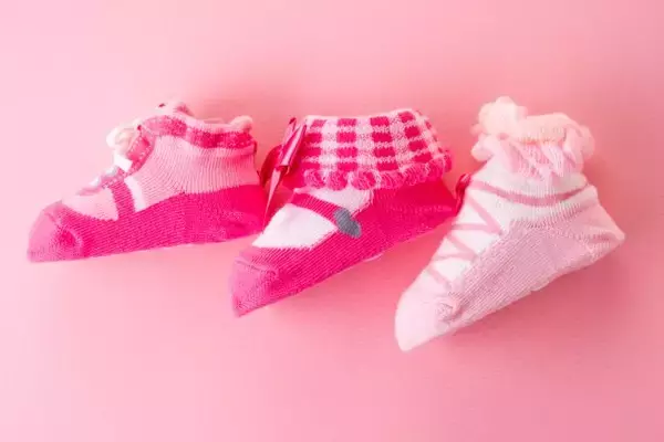 「日本製へのこだわり『ミキハウスのソックス＜ものづくり動画＞』公開！観ると誰かに贈りたくなるソックスの世界がここに！」の画像