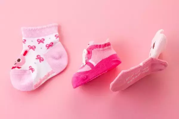 「日本製へのこだわり『ミキハウスのソックス＜ものづくり動画＞』公開！観ると誰かに贈りたくなるソックスの世界がここに！」の画像