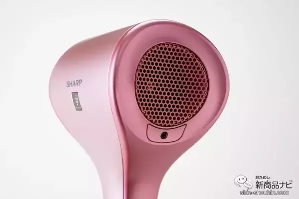 「業界初のセンシング機能で髪を傷めずに素早く美しく乾かす『プラズマクラスタードレープフロードライヤー』」の画像