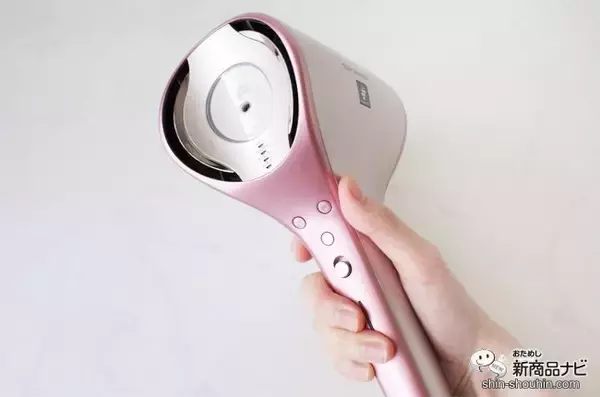 「業界初のセンシング機能で髪を傷めずに素早く美しく乾かす『プラズマクラスタードレープフロードライヤー』」の画像