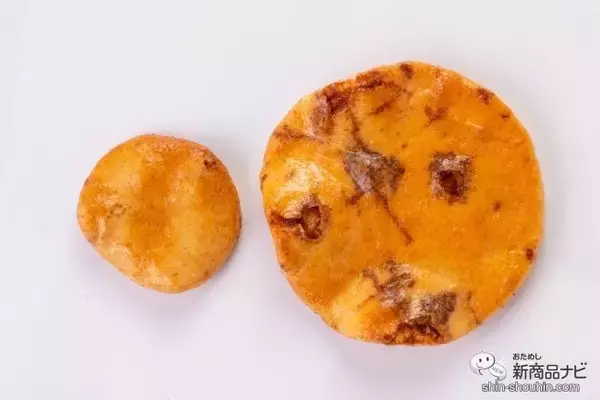 「【食べ比べ】ヒビに醤油しみしみ……知る人ぞ知る名作せんべいが小さくなってコンビニに！ 『小さなうまい煎餅』」の画像