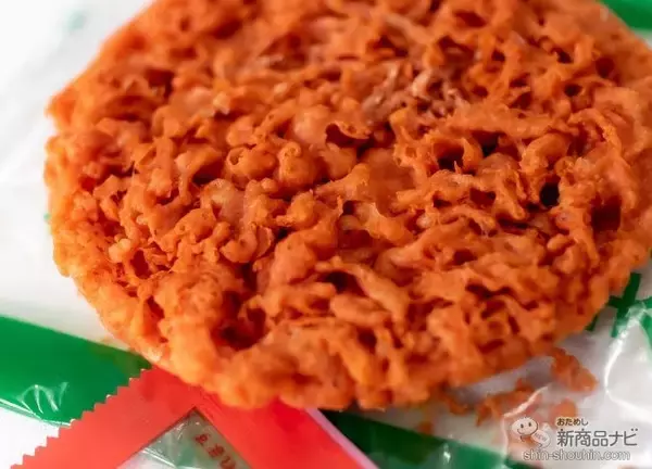 「人によってはキラーメニューの紅ショウガの天ぷら！ 『ニュータッチ 名代富士そば 紅生姜天そば』がおいしすぎた」の画像