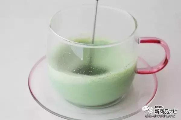 「個包装が便利！『宇治抹茶スティック どこでも抹茶』美味しい抹茶はスプーンで混ぜるだけ」の画像