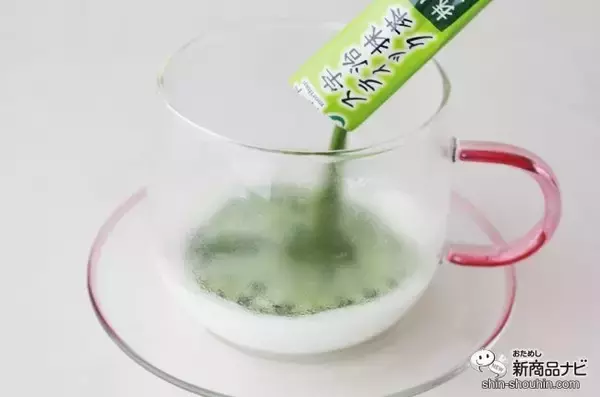 「個包装が便利！『宇治抹茶スティック どこでも抹茶』美味しい抹茶はスプーンで混ぜるだけ」の画像