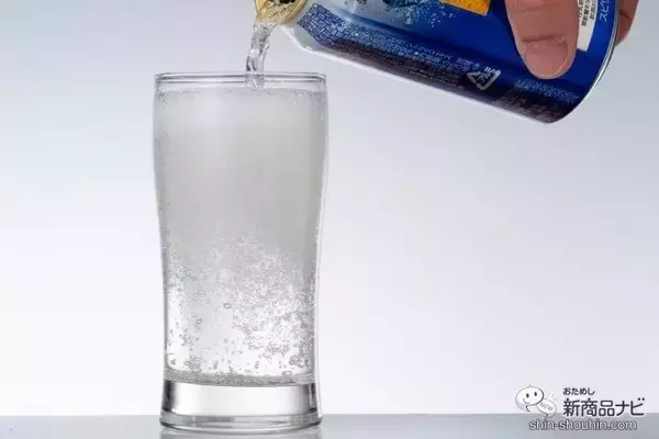 「『キリン・ザ・ストロング レモンサワー/ドライサワー/コーラサワー』はストロング系かつうまい！【新旧飲み比べ】」の画像