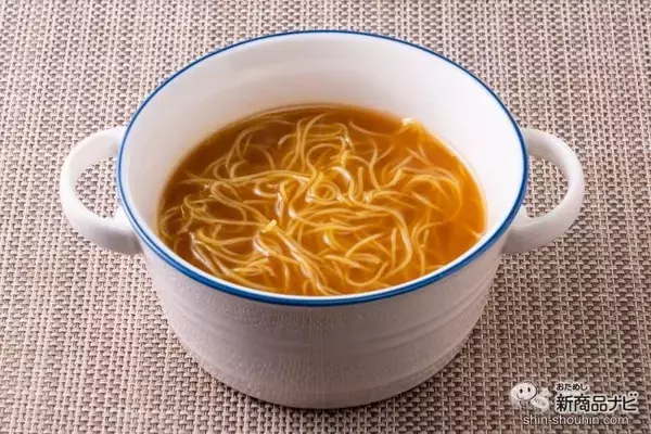 「低糖質だからダイエットに最適！ 糖質ゼロg「ぷるんちゃん®麺」使用の『 ロカボスープ ゆずカレー・ごま豆乳』が新発売」の画像