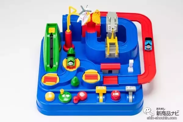 「おうち遊びが充実！ 『きかんしゃトーマス　レッツゴー大冒険！』は指先から脳を鍛える知育玩具！」の画像