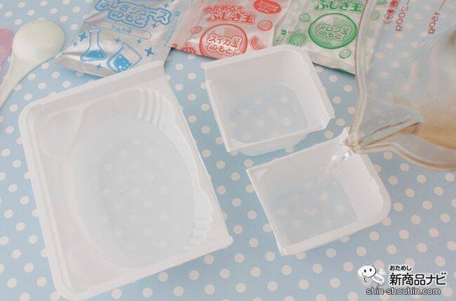 限定フレーバーが新登場！ 実験みたいなふしぎな体験ができる知育菓子Ⓡ『つかめる！ふしぎ玉 スイカ味＆メロン味』をやってみよう！