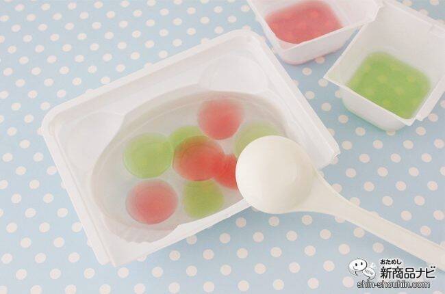 限定フレーバーが新登場！ 実験みたいなふしぎな体験ができる知育菓子Ⓡ『つかめる！ふしぎ玉 スイカ味＆メロン味』をやってみよう！