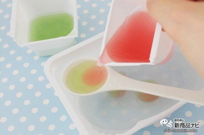 限定フレーバーが新登場！ 実験みたいなふしぎな体験ができる知育菓子Ⓡ『つかめる！ふしぎ玉 スイカ味＆メロン味』をやってみよう！