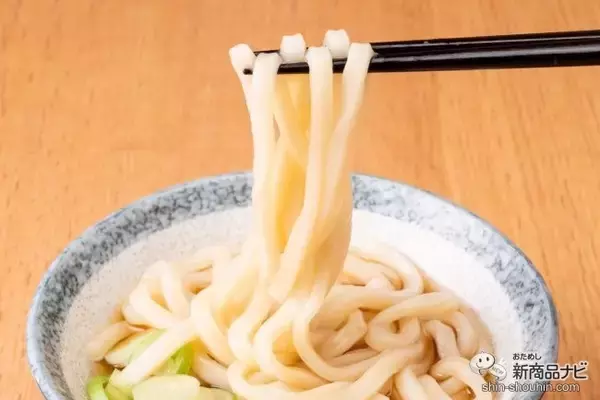 「濃厚な旨みと深いコク！『キッコーマン 本つゆ 塩分・糖質オフ』で、おいしく塩分・糖質オフ！」の画像