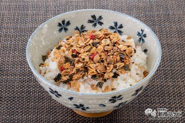 購入者の97%が満足！ 一度食べればハマる『スーパー大麦ふりかけ（梅かつお味）（ひじき味）』で手軽に食物繊維を摂取