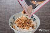 「購入者の97%が満足！ 一度食べればハマる『スーパー大麦ふりかけ（梅かつお味）（ひじき味）』で手軽に食物繊維を摂取」の画像7