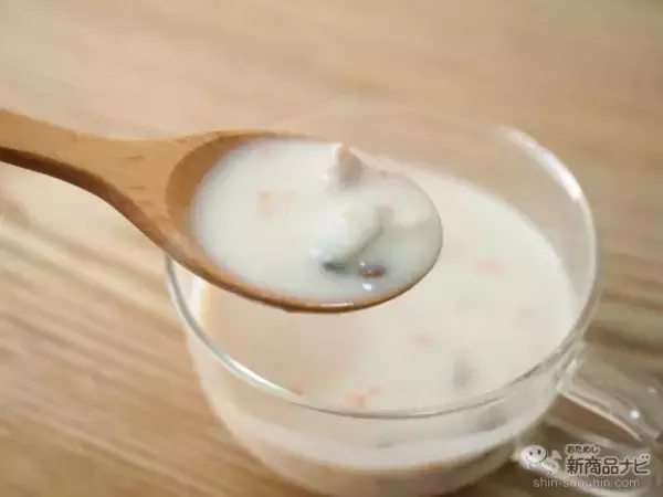 「濃厚クリーミー！ レンジでおいしいごちそうスープ『クラムチャウダー』でパングラタンをつくってみた」の画像