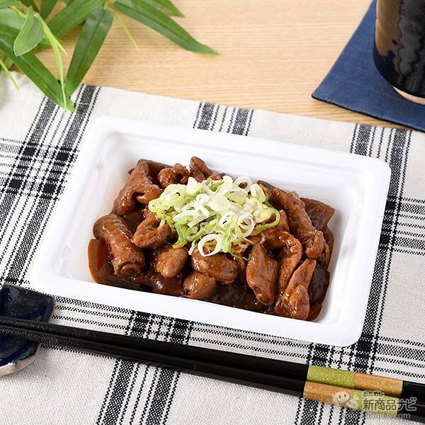 『ファミリーマート・今週の新商品』和洋折衷スイーツ盛りだくさん！「モンブランどら」ほか