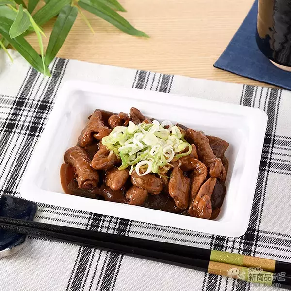 「『ファミリーマート・今週の新商品』和洋折衷スイーツ盛りだくさん！「モンブランどら」ほか」の画像