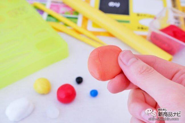 まるでホンモノみたい!? 『シリコンねんど おすしやさんセット』でおうち時間にお寿司屋さんになりきって遊ぼう