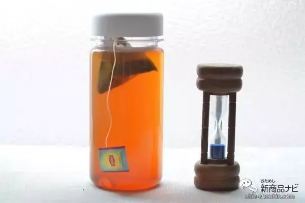 「3分で本格水出しアイスティー！ 『コールドブリュー ティーバッグ クールストロベリー』で瞬間おうちカフェ」の画像