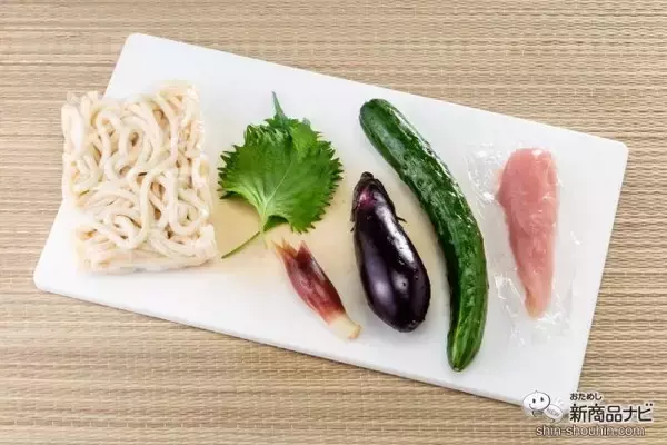 「自宅で手軽に本格うどん！これからの季節にぴったりの『＜麺でおいしい食卓＞冷汁うどんつゆ』がすりごま2倍でリニューアル」の画像