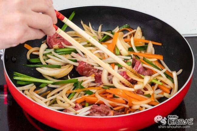 【新発売】辛いだけじゃなくて、旨い！ 『キッコーマン わが家は焼肉屋さん 旨辛』で野菜たっぷりプルコギを作ってみた！