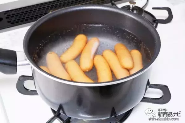 「リニューアルでさらにおいしくなった『新パリッと朝食ウィンナー』は朝・昼・晩に使えて食卓で大活躍！」の画像