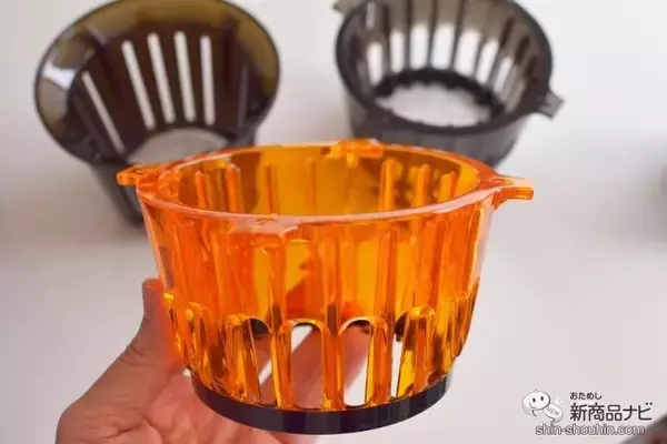 「寒くなる季節にホットレモネード！ 『ヒューロムスロージューサー H-200』で自家製レモンシロップを作ってみよう！」の画像