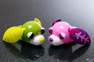 『コミュニケーショントイ「気持ちいっぱいお茶犬ノリノリ」』はゆるキャラ度満点、大人にも懐かしいロボット犬