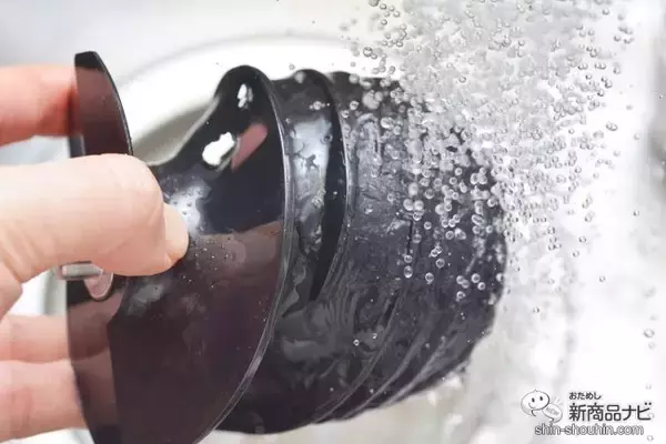 「自宅でカンタン、無添加アーモンドミルク！ 『ヒューロム スロージューサー H-AA』で美容と健康に注目のコールドプレスジュース生活を！」の画像