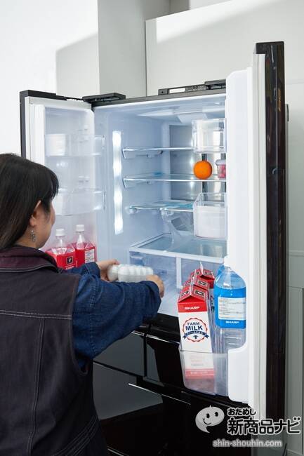 シャープ『プラズマクラスター冷蔵庫 SJ-TF50B』食材の使用期限をしゃべって教えてくれる”ともだち家電”！