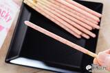 「『やさしい甘さのポッキー』香料・着色料不使用で子ども向けおやつにも最適な新路線！」の画像6