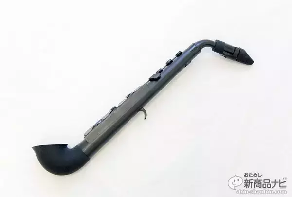 「『NUVO jSAX』何と丸洗い可能なプラスティック製サックス、オモチャのようだが立派な楽器の音がした！」の画像