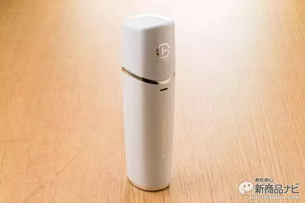 「『nanoMix H』とろみがあってもOK！ 手持ちの美容液が使えるハンディミストで手軽にしっとり潤い肌」の画像