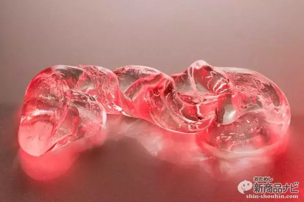 「『THINKING NEND Puttys』ガラスのように透明な新感覚粘土、見た目も感触もすべてが初体験！」の画像